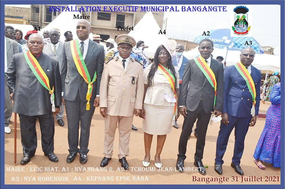 Mme-le-maire-de-Batchingou- FONDATION DEDIER A SA MAJESTE LE ROI NANA ANDRE FLOBERT